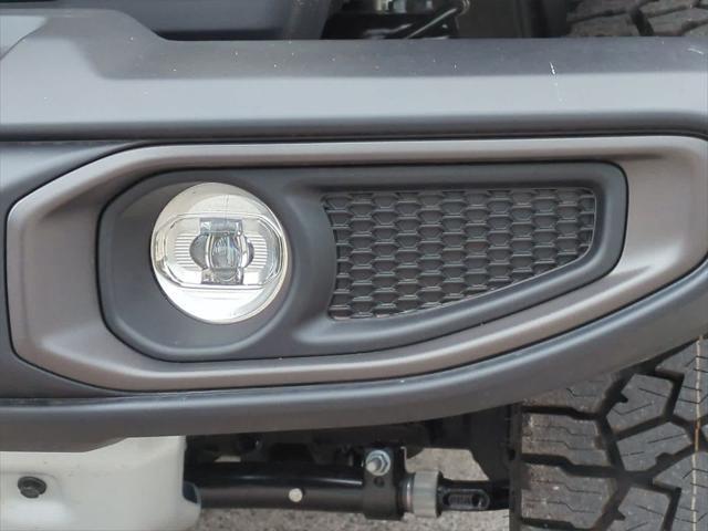 new 2025 Jeep Gladiator car, priced at $49,271