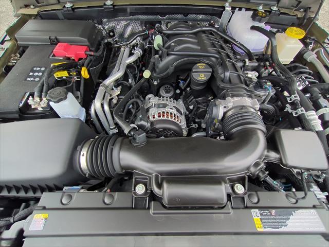 new 2025 Jeep Gladiator car, priced at $49,271