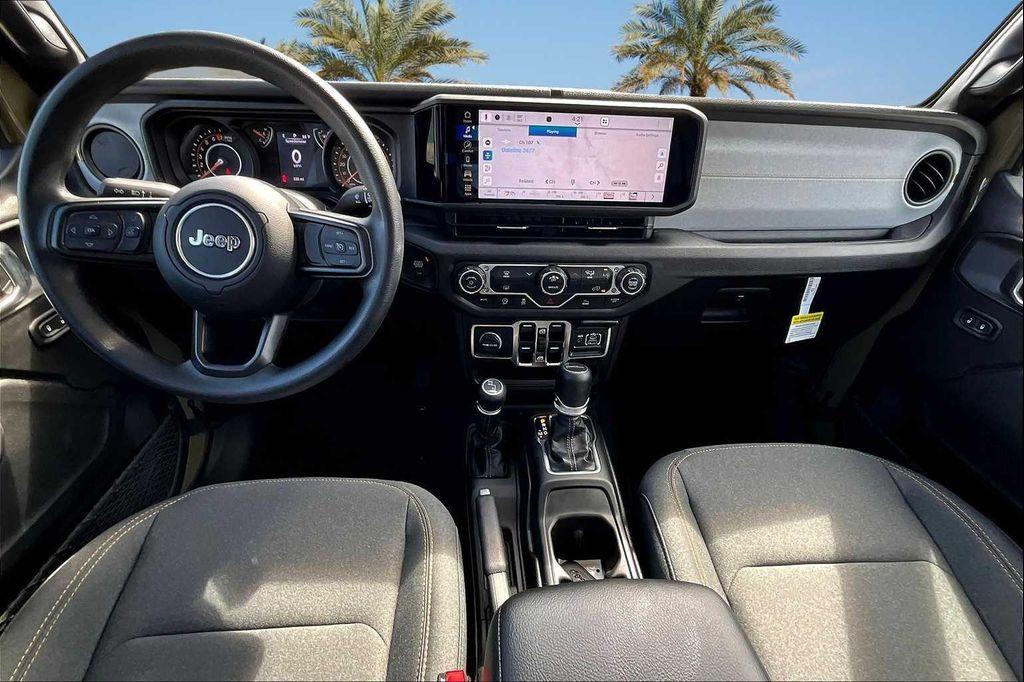new 2025 Jeep Gladiator car, priced at $38,832