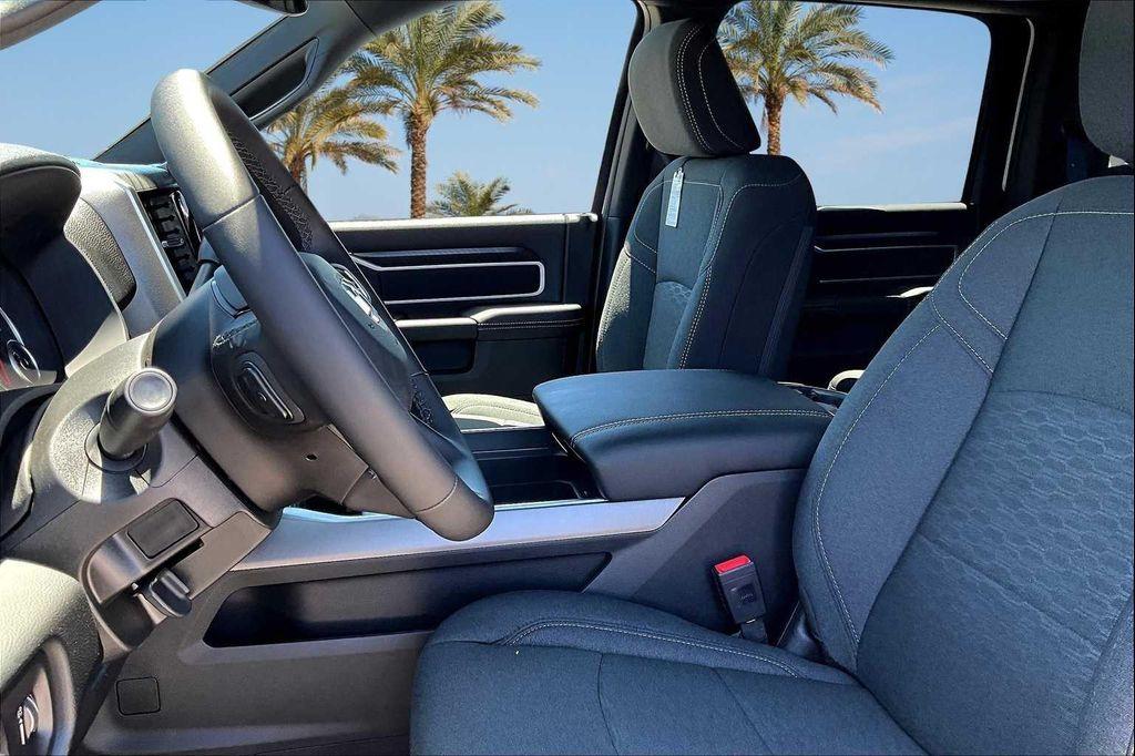 new 2025 Ram 2500 car, priced at $67,618