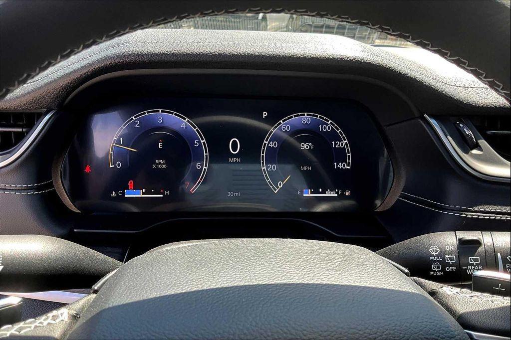 new 2025 Jeep Grand Cherokee car, priced at $43,033
