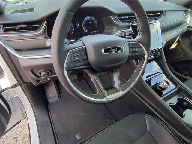 new 2025 Jeep Grand Cherokee L car, priced at $42,341