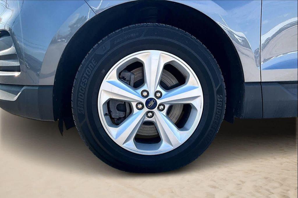 used 2022 Ford Edge car, priced at $15,500
