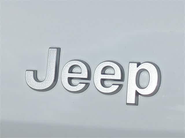 new 2025 Jeep Grand Cherokee L car, priced at $38,197