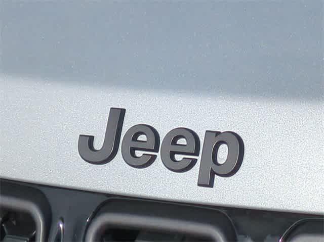 new 2025 Jeep Compass car, priced at $32,030