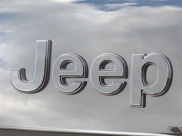 new 2025 Jeep Grand Cherokee L car, priced at $42,877