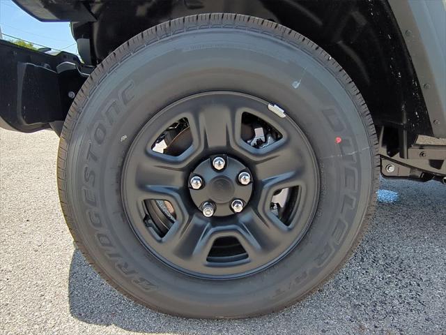 new 2025 Jeep Gladiator car, priced at $39,792