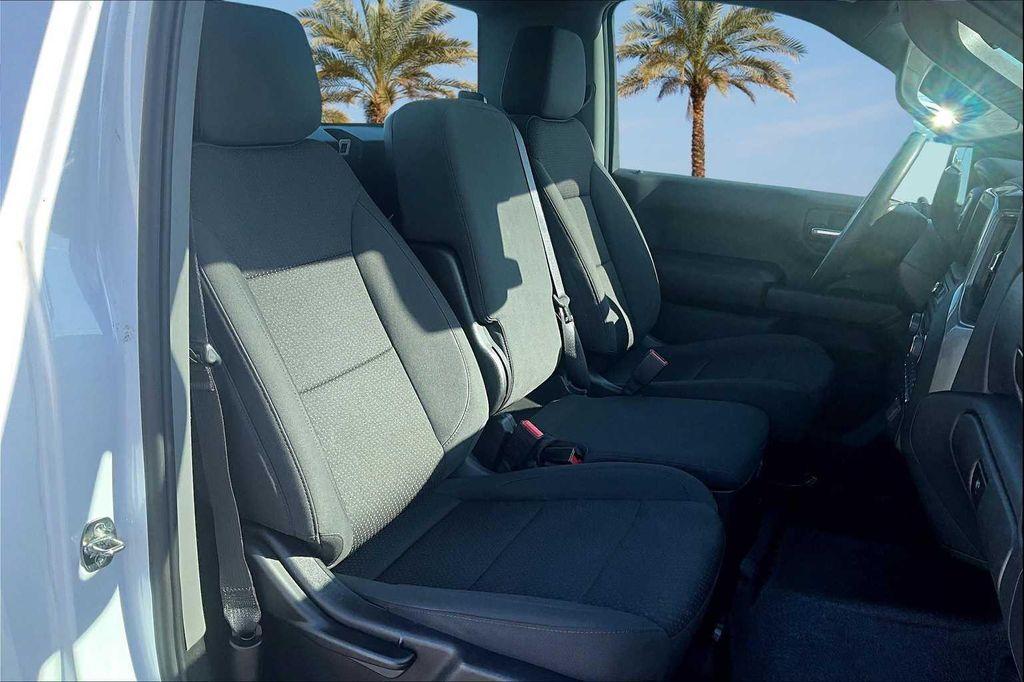 used 2024 Chevrolet Silverado 1500 car, priced at $30,382