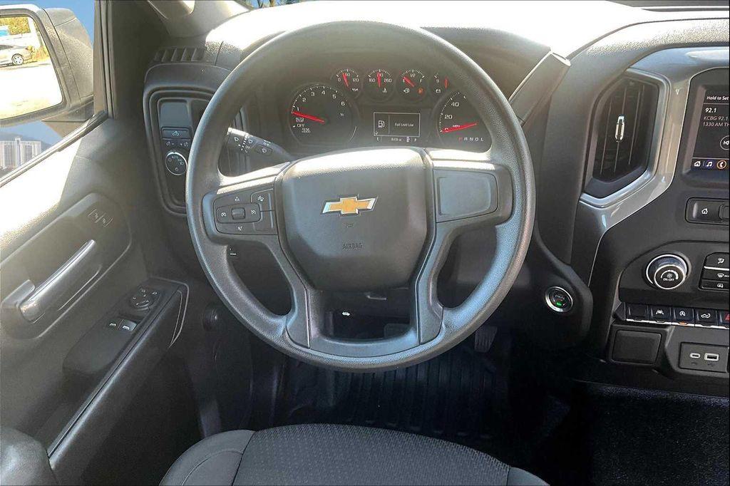 used 2024 Chevrolet Silverado 1500 car, priced at $30,382