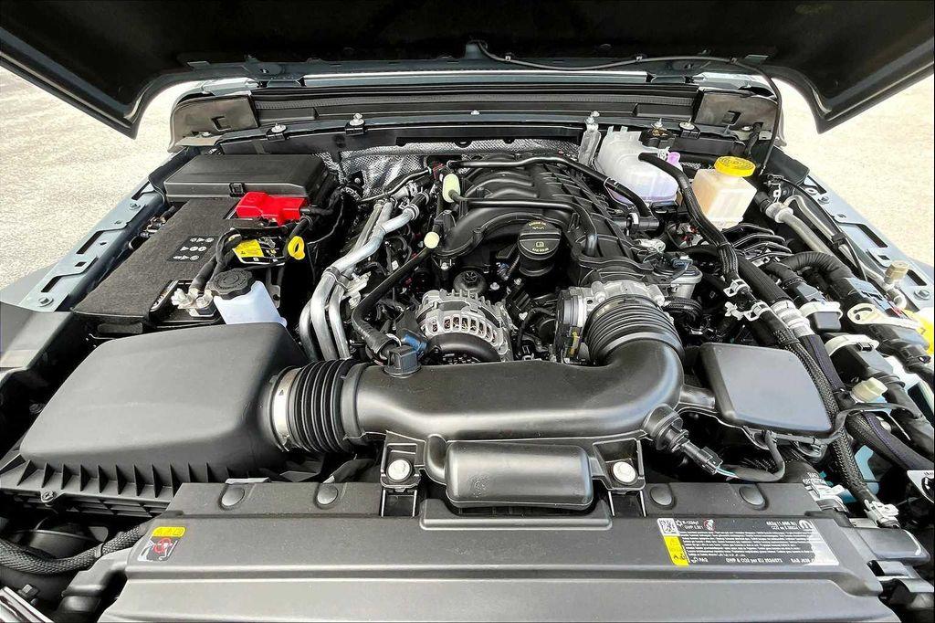 new 2025 Jeep Gladiator car, priced at $39,743