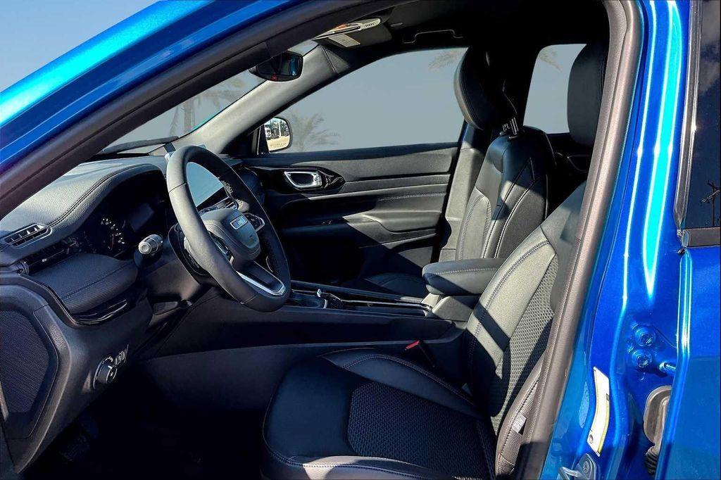 new 2026 Jeep Compass car, priced at $32,185