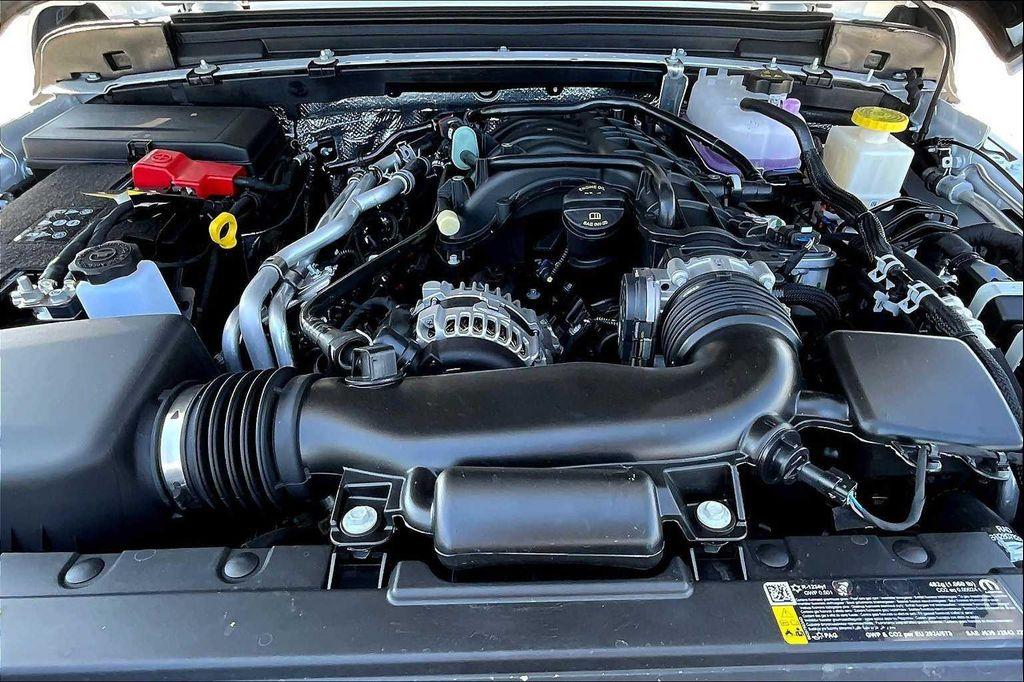 new 2025 Jeep Gladiator car, priced at $47,721