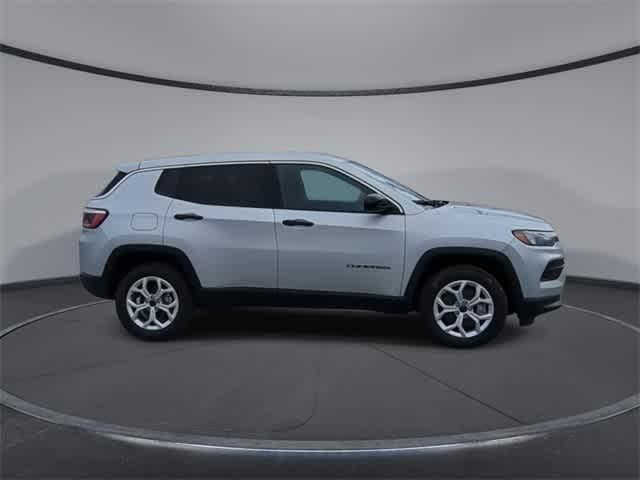 new 2025 Jeep Compass car, priced at $28,090