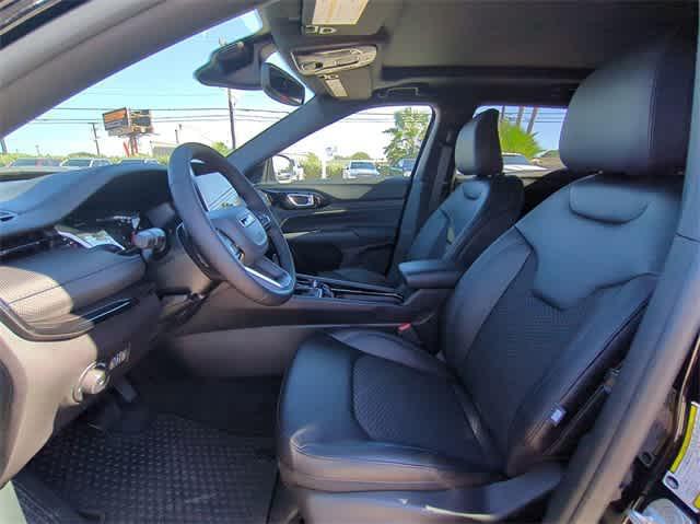 new 2025 Jeep Compass car, priced at $35,305