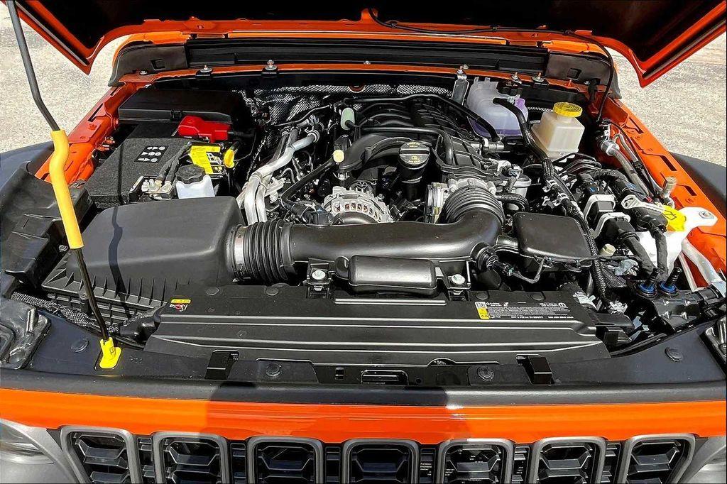 new 2025 Jeep Gladiator car, priced at $48,925