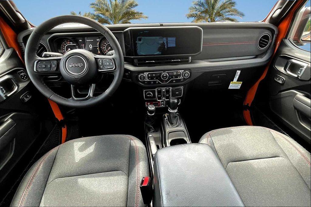 new 2025 Jeep Gladiator car, priced at $48,925