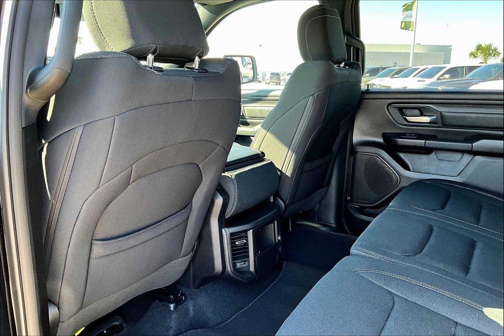 new 2025 Ram 1500 car, priced at $48,713
