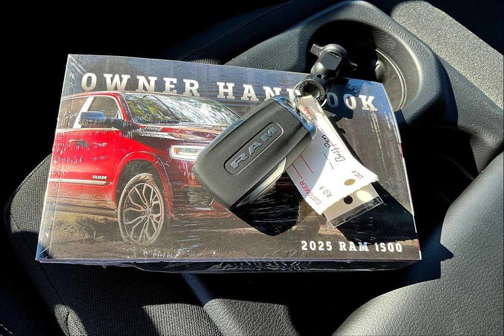new 2025 Ram 1500 car, priced at $48,713
