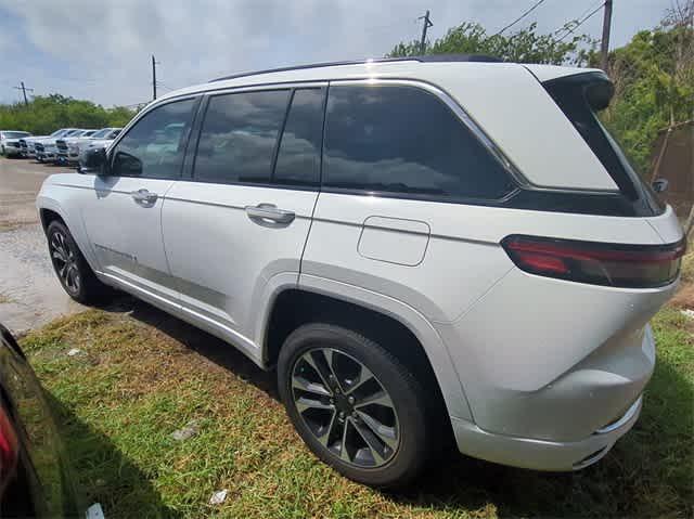 used 2022 Jeep Grand Cherokee car, priced at $38,100