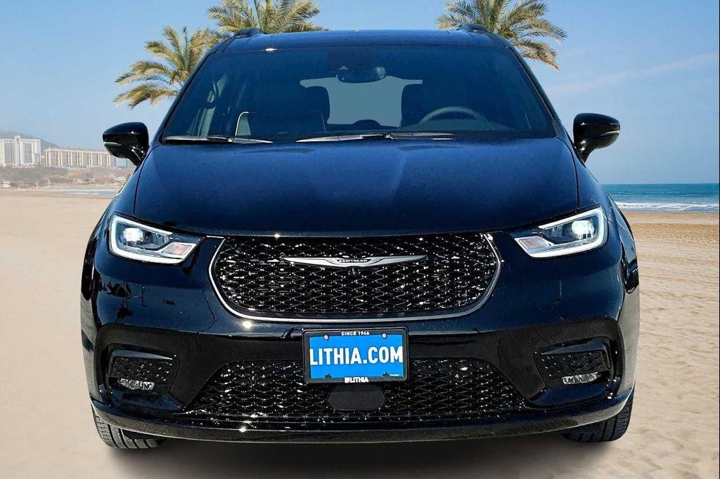 new 2026 Chrysler Pacifica car, priced at $50,112