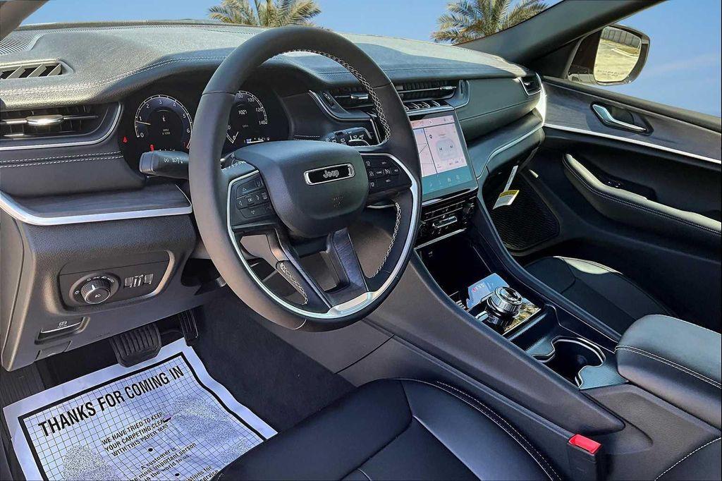 new 2025 Jeep Grand Cherokee L car, priced at $47,100