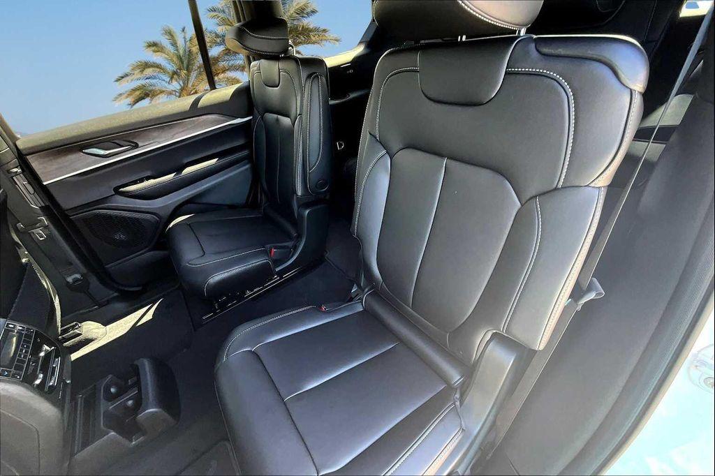 new 2025 Jeep Grand Cherokee L car, priced at $47,100