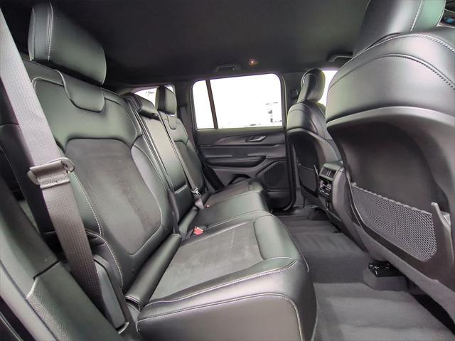 new 2025 Jeep Grand Cherokee car, priced at $39,634