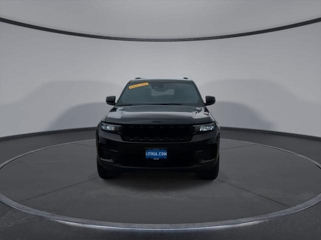 new 2025 Jeep Grand Cherokee car, priced at $39,634