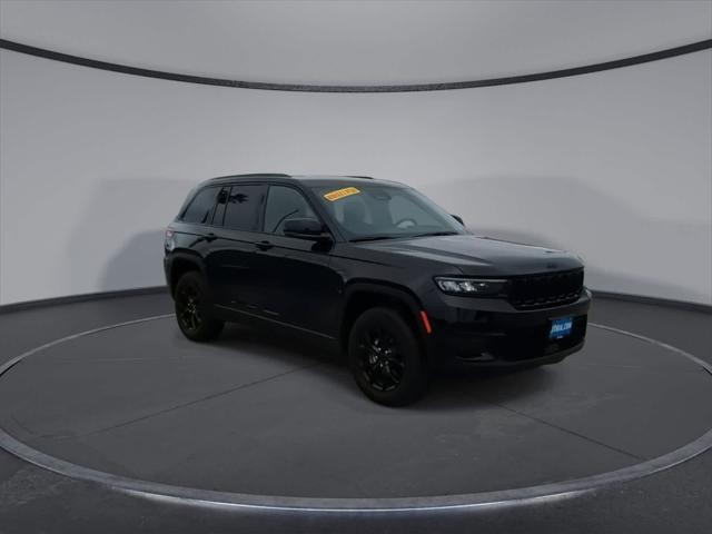 new 2025 Jeep Grand Cherokee car, priced at $39,634
