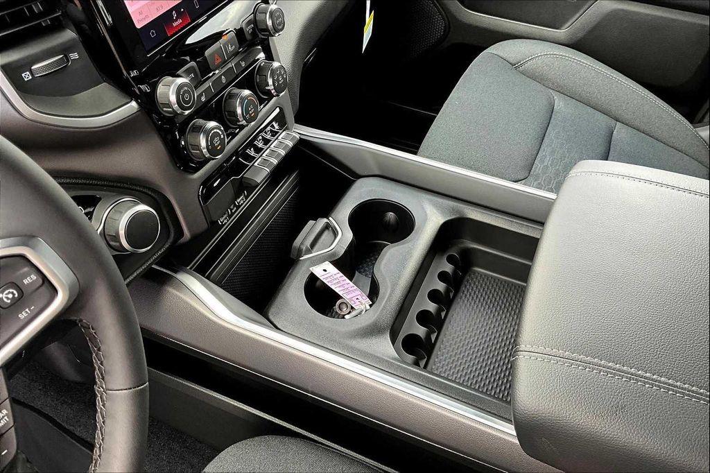 new 2025 Ram 1500 car, priced at $42,914