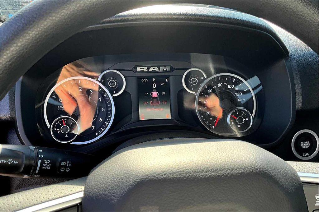 new 2025 Ram 1500 car, priced at $39,633