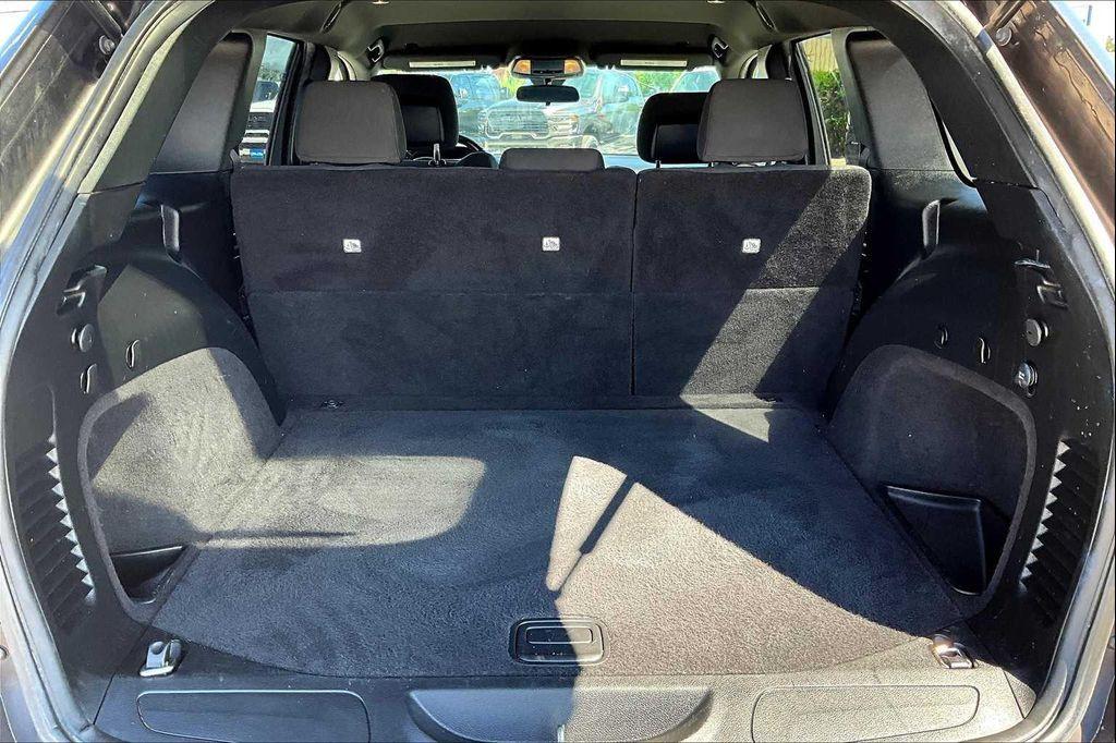 used 2019 Jeep Grand Cherokee car, priced at $14,250