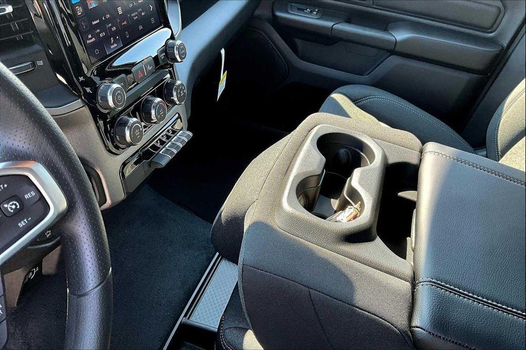 new 2025 Ram 1500 car, priced at $48,713