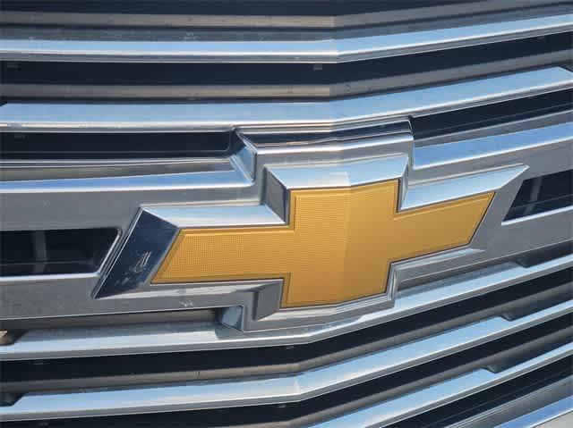 used 2018 Chevrolet Suburban car, priced at $24,991