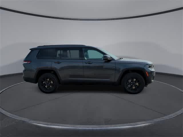 new 2024 Jeep Grand Cherokee L car, priced at $43,329