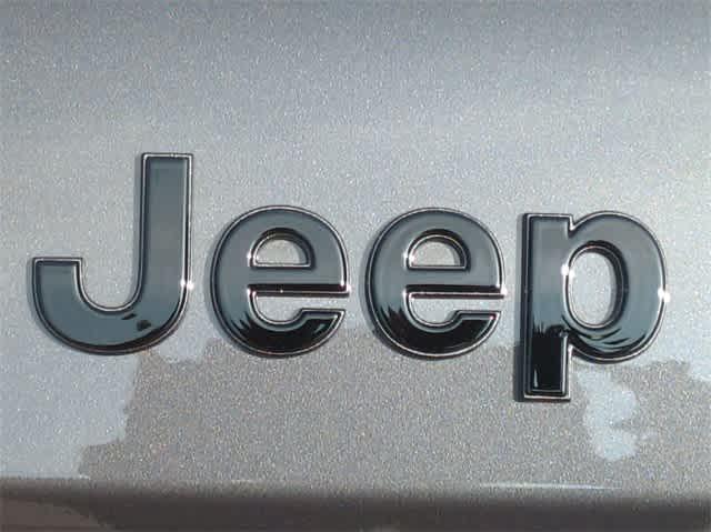 new 2024 Jeep Grand Cherokee L car, priced at $43,329