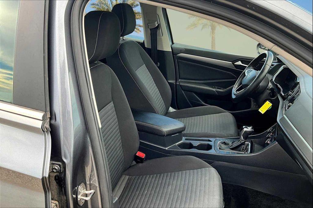 used 2024 Volkswagen Jetta car, priced at $18,481