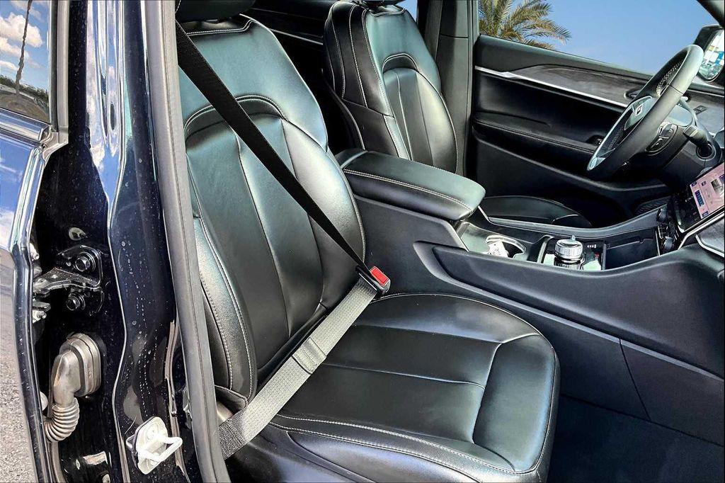 used 2024 Jeep Grand Cherokee L car, priced at $40,939