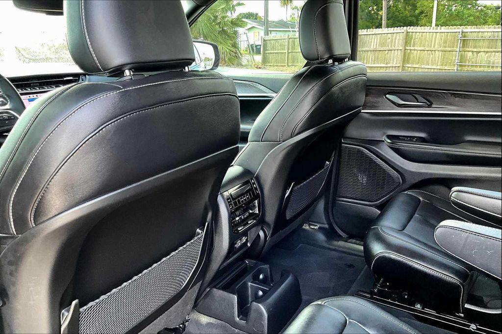 used 2024 Jeep Grand Cherokee L car, priced at $40,939