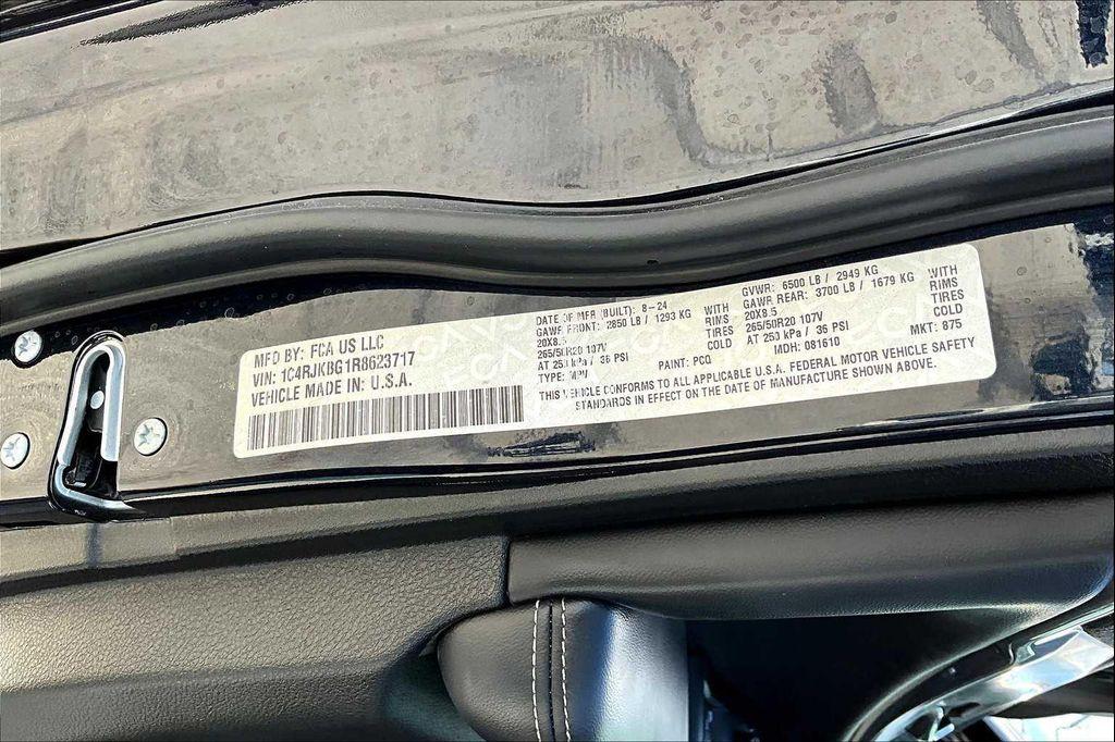 used 2024 Jeep Grand Cherokee L car, priced at $40,939
