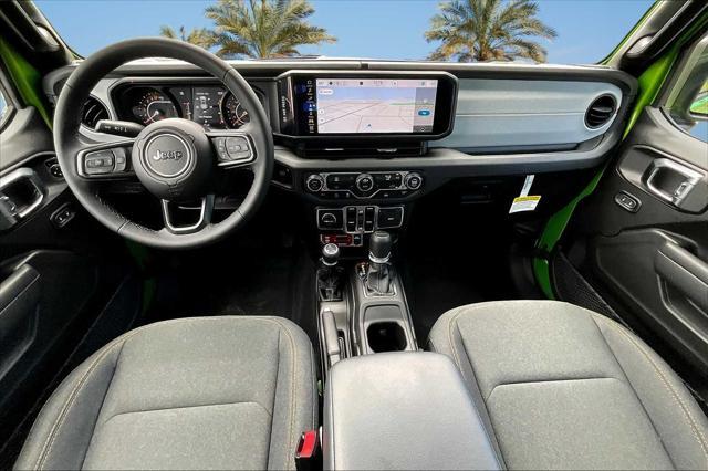new 2025 Jeep Gladiator car, priced at $46,577