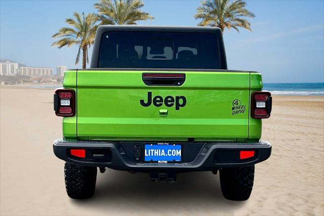 new 2025 Jeep Gladiator car, priced at $46,577