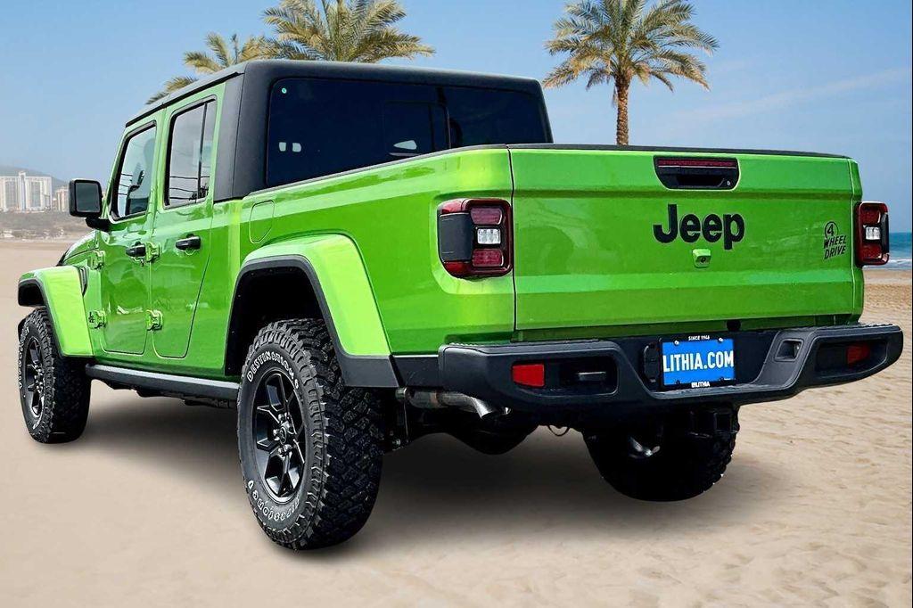 new 2025 Jeep Gladiator car, priced at $46,051
