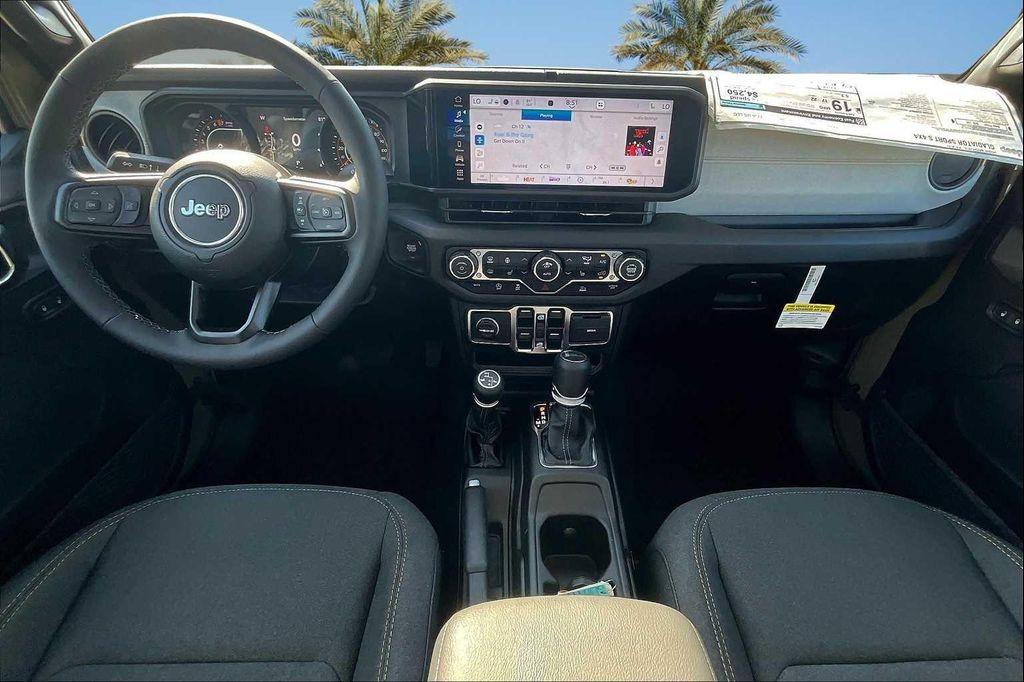 new 2025 Jeep Gladiator car, priced at $45,541