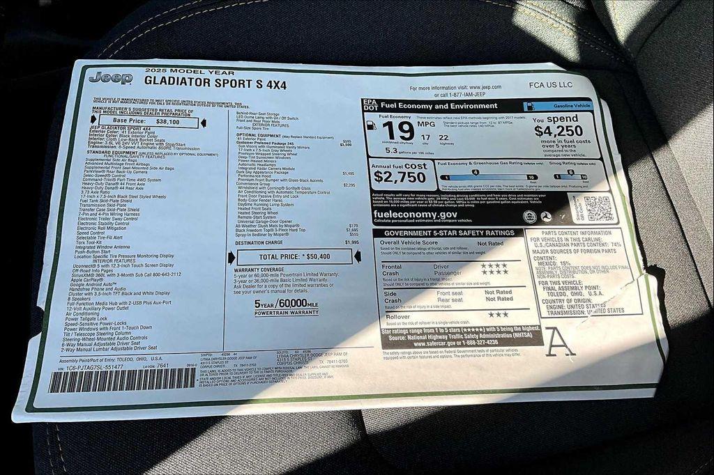 new 2025 Jeep Gladiator car, priced at $45,541