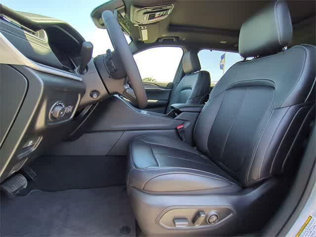 new 2025 Jeep Grand Cherokee L car, priced at $51,680