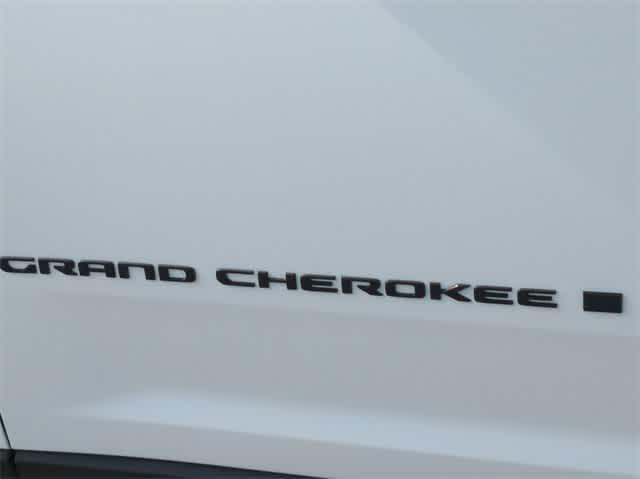 new 2025 Jeep Grand Cherokee L car, priced at $50,212