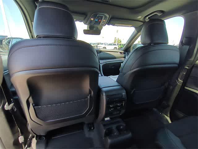 new 2025 Jeep Grand Cherokee L car, priced at $41,301