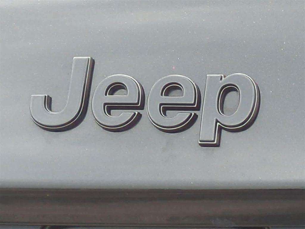 new 2025 Jeep Grand Cherokee L car, priced at $50,395