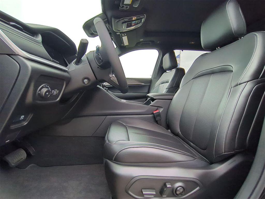 new 2025 Jeep Grand Cherokee L car, priced at $50,395